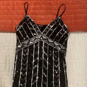 Black tank, size medium